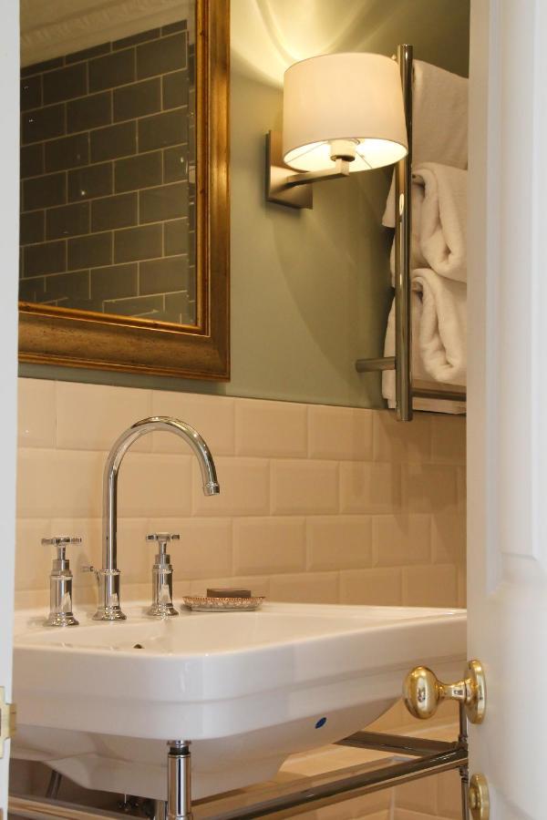 Spread Eagle Hotel And Spa Midhurst Extérieur photo