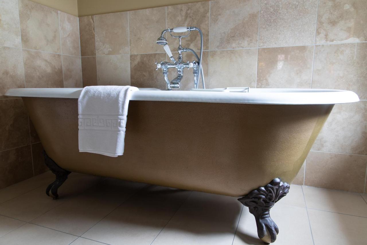 Spread Eagle Hotel And Spa Midhurst Extérieur photo